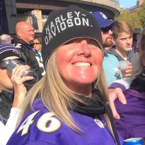 Meet your Posher, Dana